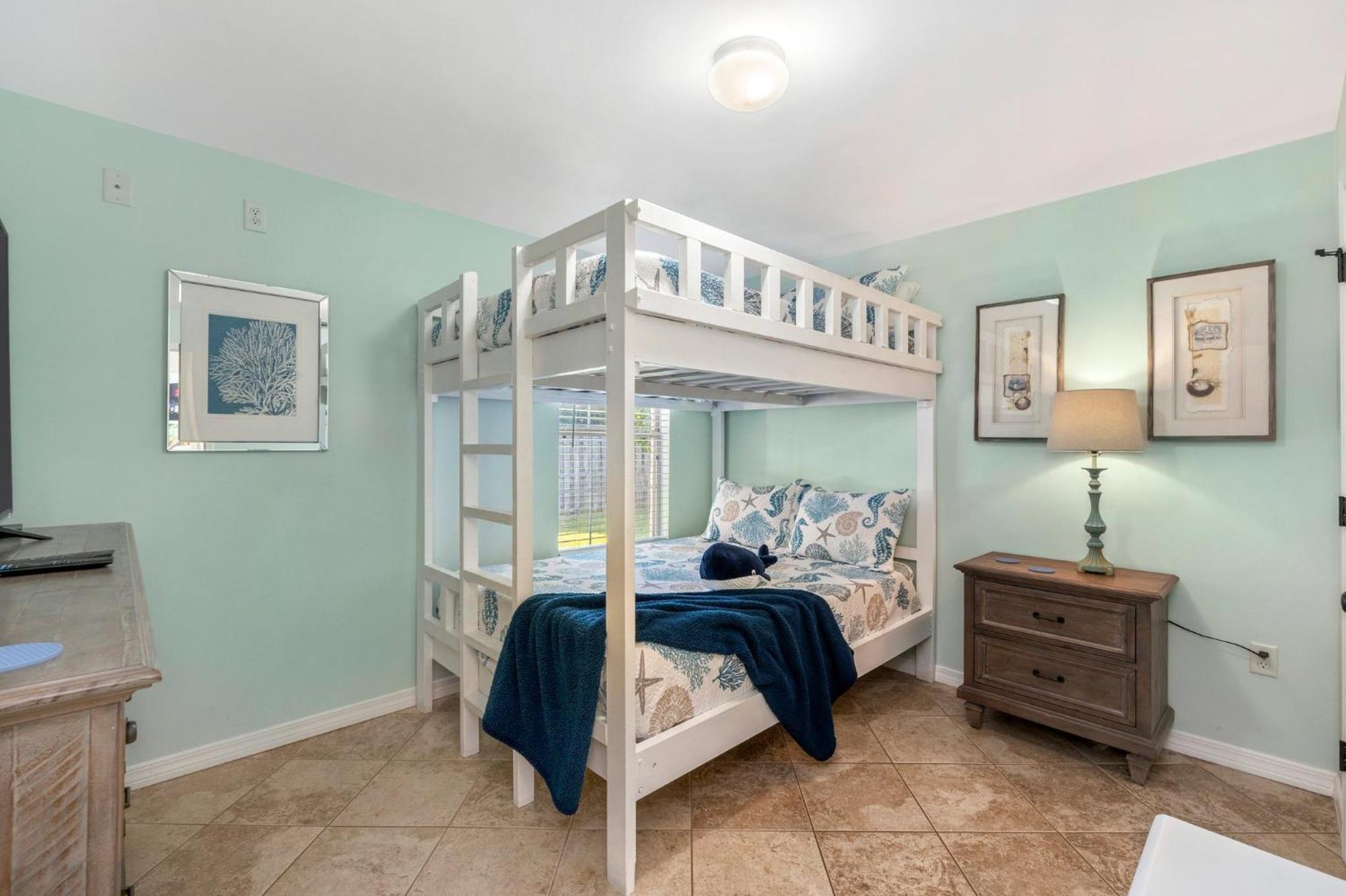 Beautiful Pet Friendly Home! Tropical Pool, Optional Golf Cart & Pool Heat, Minutes To Beach 데스틴 외부 사진