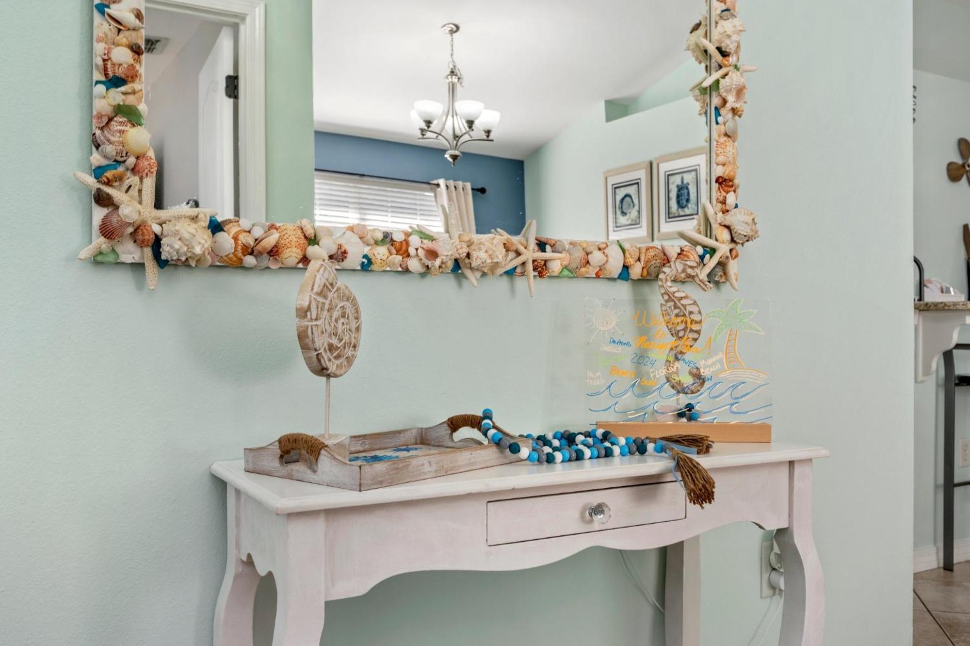 Beautiful Pet Friendly Home! Tropical Pool, Optional Golf Cart & Pool Heat, Minutes To Beach 데스틴 외부 사진